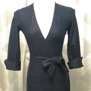DIANE VON FURSTENBERG Black/Red Wrap Dress